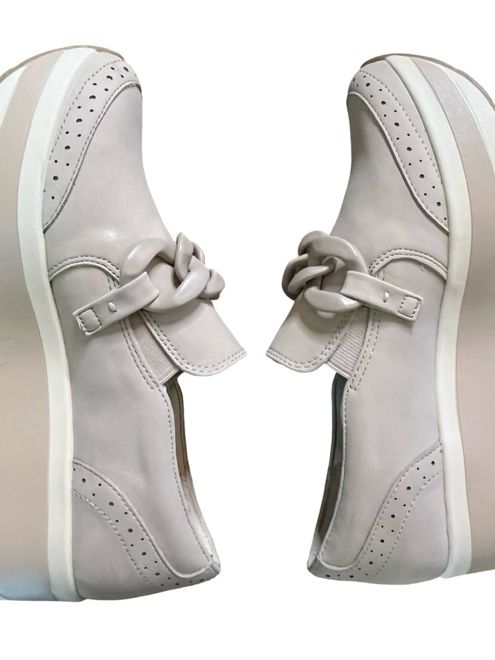 Dolce Vita Chain Platform Loafers Beige Size 8 Like New - Picture 7 of 9